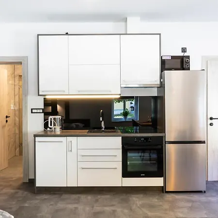 Apartmaji Na Posti Lägenhet Podsreda