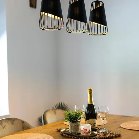 Apartmaji Na Posti