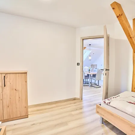 Apartmaji Na Posti Podsreda